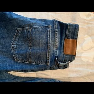 Used jeans. Total of 4